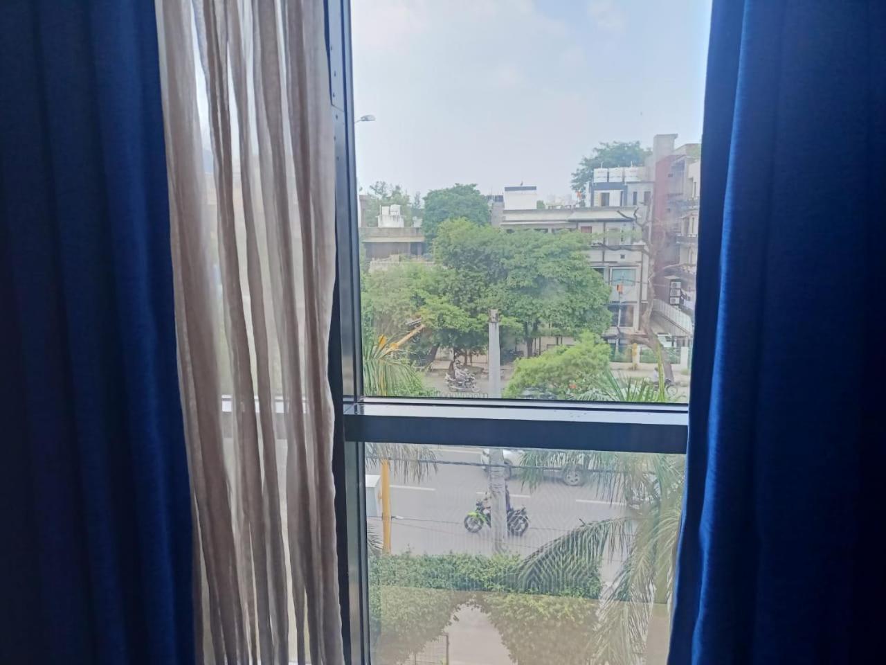 Rockland Hotel, C.R Park Új-Delhi Kültér fotó