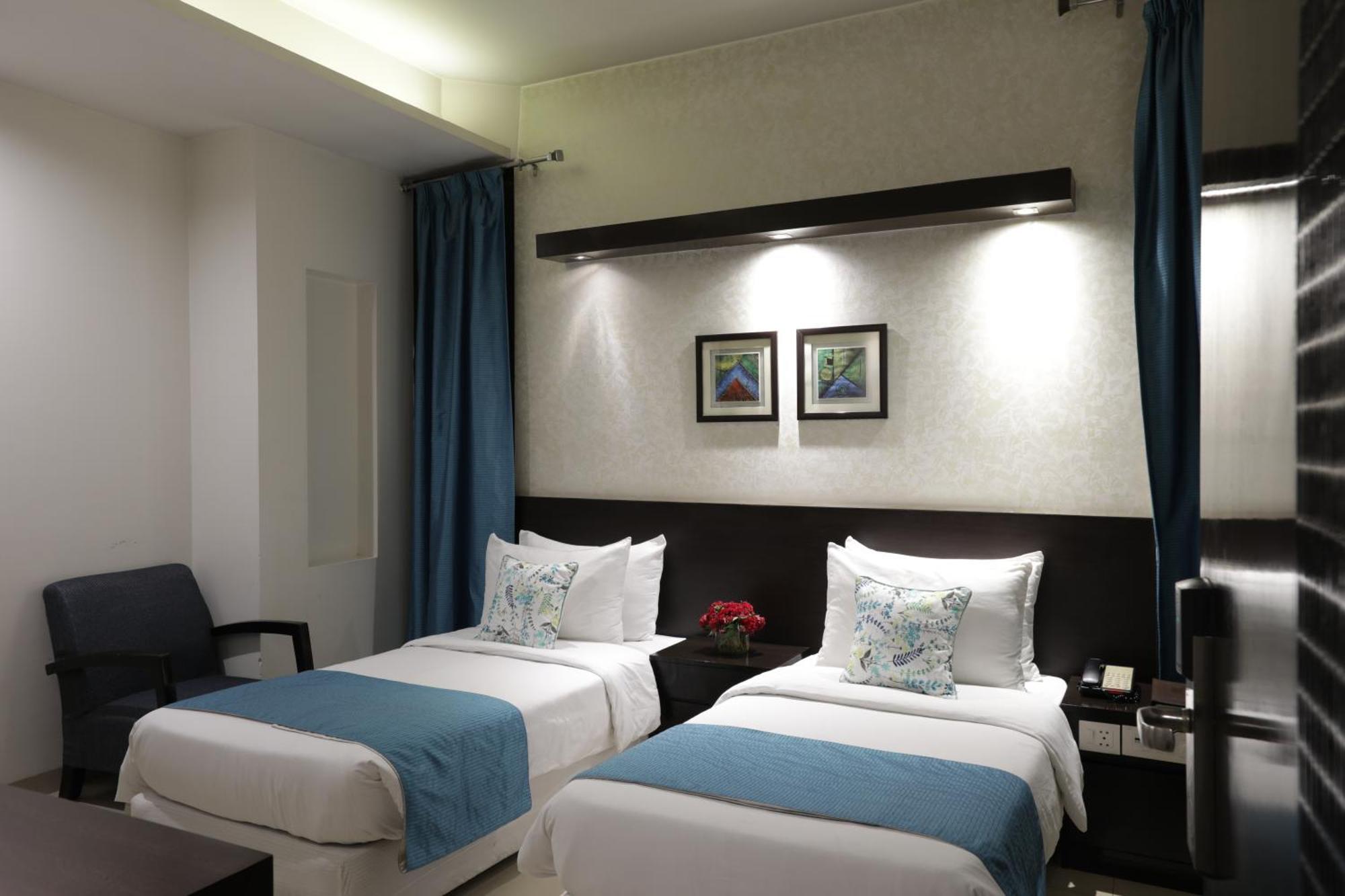 Rockland Hotel, C.R Park Új-Delhi Kültér fotó