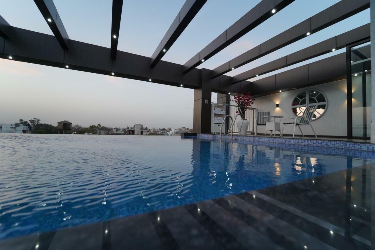 Rockland Hotel, C.R Park Új-Delhi Kültér fotó