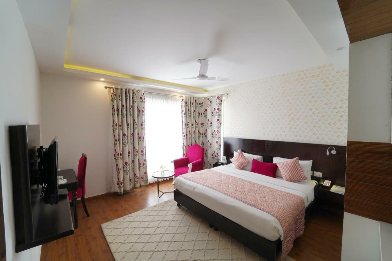 Rockland Hotel, C.R Park Új-Delhi Kültér fotó