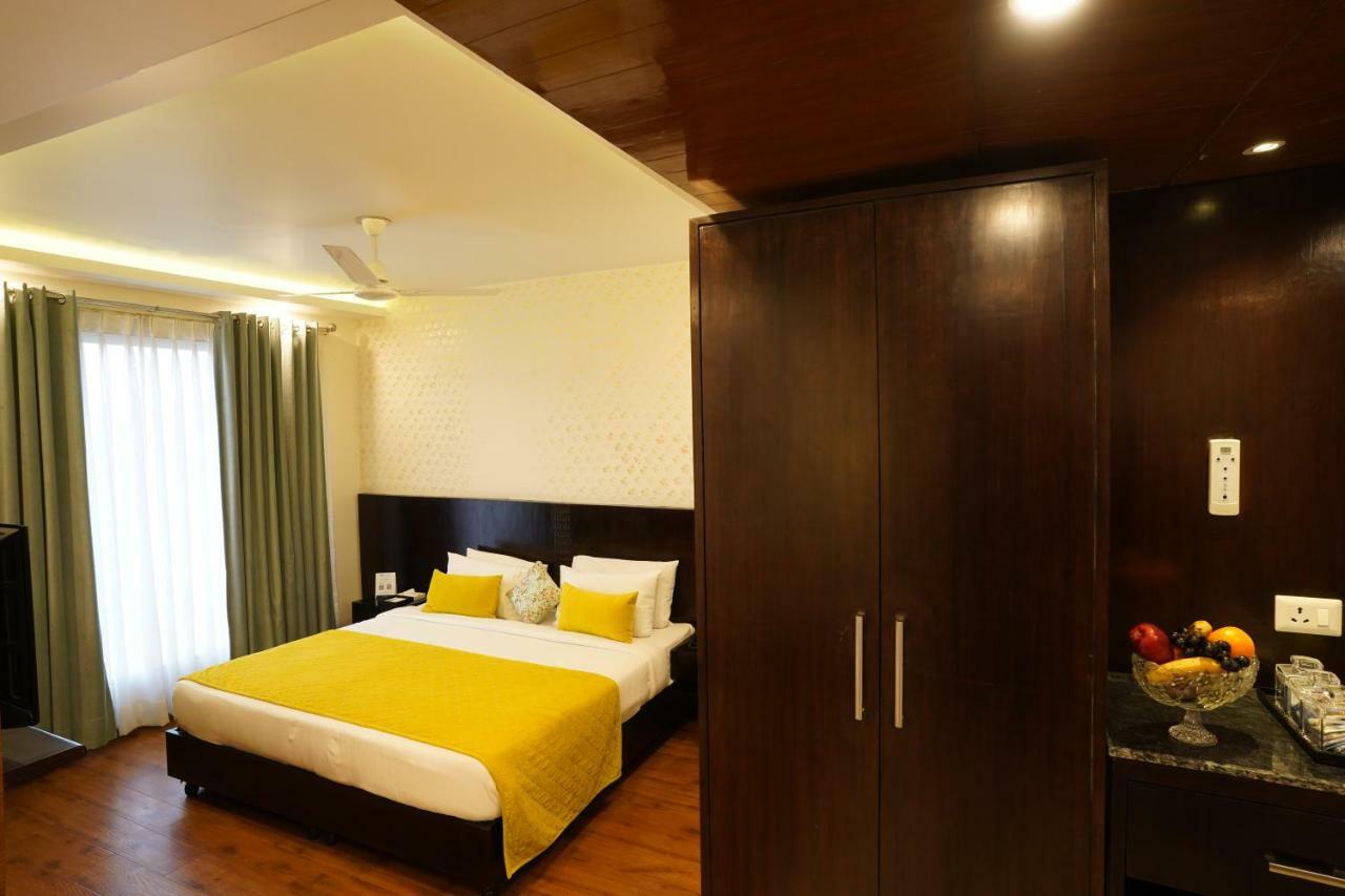 Rockland Hotel, C.R Park Új-Delhi Kültér fotó