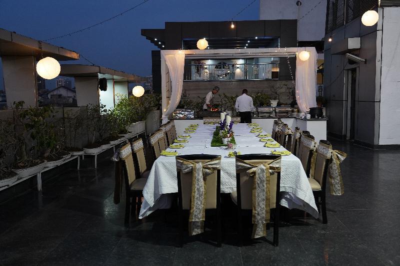 Rockland Hotel, C.R Park Új-Delhi Kültér fotó